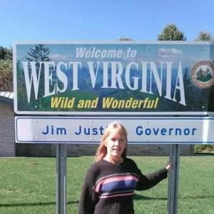 Meet your Posher, Robin